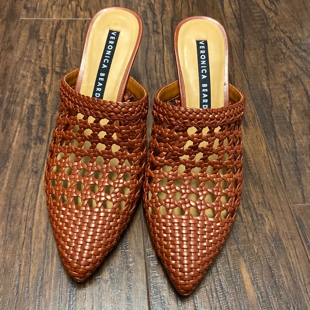 Veronica Beard Jaqlyn Basketweave Woven Mules Size 38